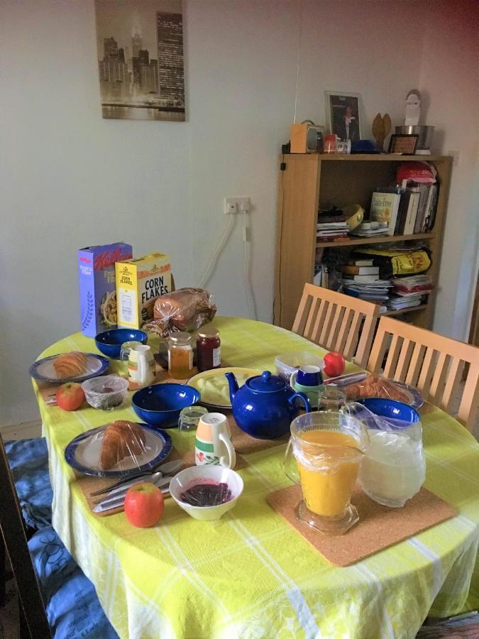 Bed and Breakfast Heddfan Llanboidy Exterior foto
