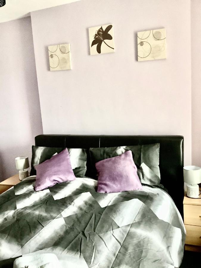 Bed and Breakfast Heddfan Llanboidy Exterior foto